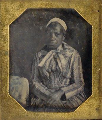 (AFRICAN AMERICANS) Group of 4 hard images, including a sixth-plate daguerreotype portrait of an African American woman.